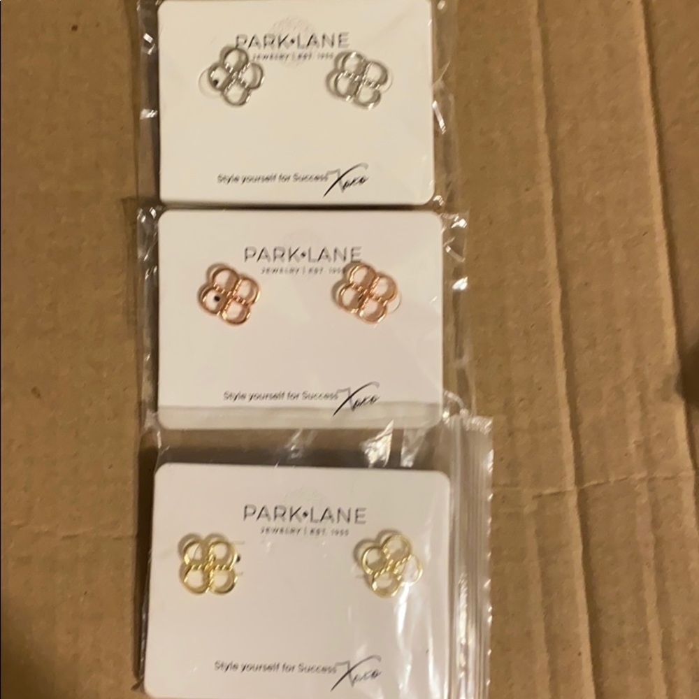 Park Lane Clover Earrings 1-S, 1-G, 1-RG